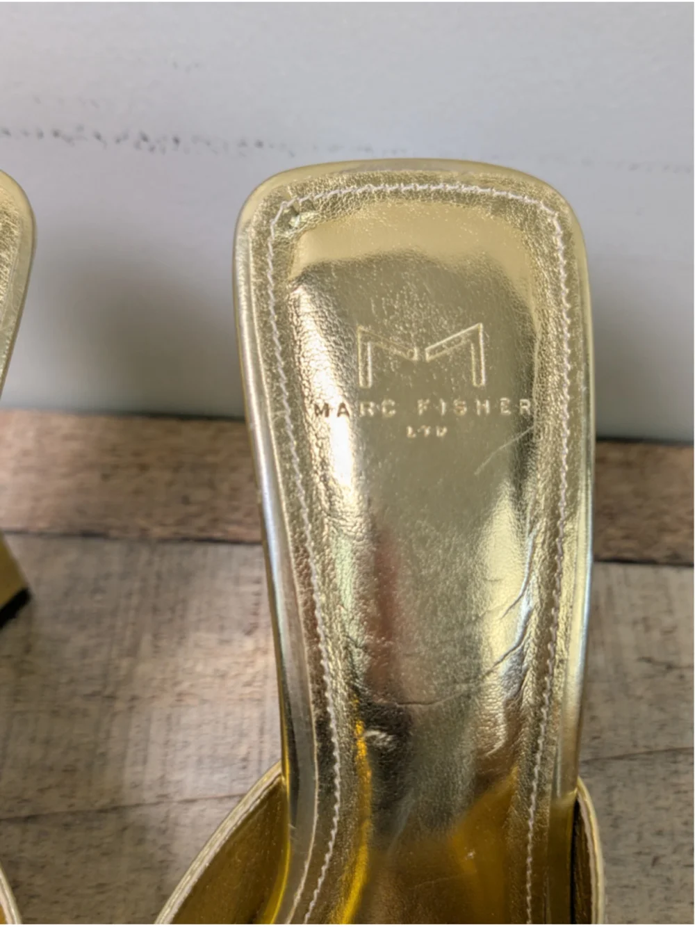 Marc Fisher 7.5 LTD Baber Metallic Gold Leather Heel Slide Square Toe Sandals - Picture 6 of 10